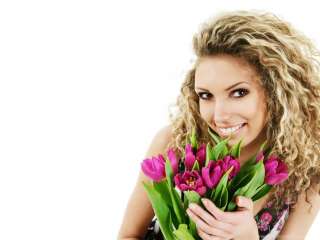 Акция к 8 марта Ультразвуковая чистка зубов со скидкой 50 %