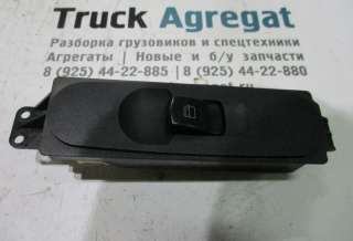 Кнопка стеклоподъемника правая Mercedes A9065451913 Мерседес 83099 4.66904 205.085