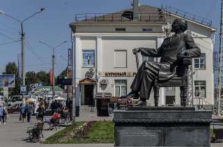 Стальные трубы диаметром 100 мм длиной не менее 3 м Б/У десять штук для забора куплю