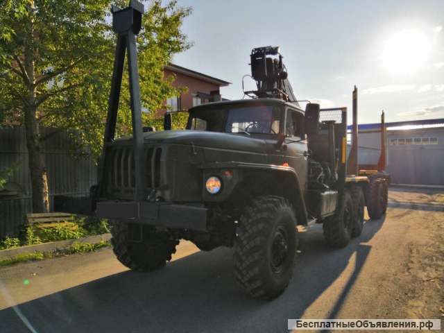 Урал Лесовозный тягач с гидроманипулятором Велмаш-Palfinger, Атлант-Майман