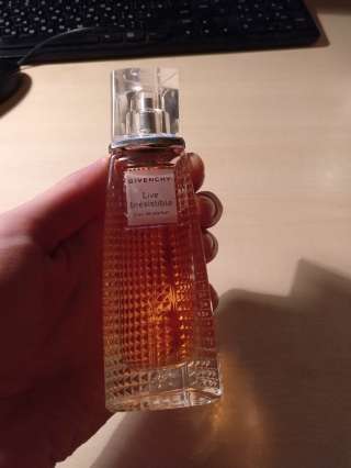Givenchy Live Irresistible 40 мл