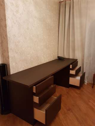 Стол Каллигарис, Италия