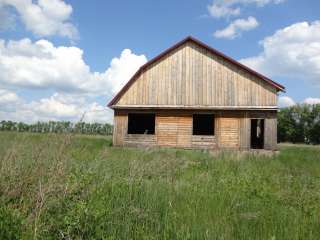 Недостроенный дом в п. Лунино