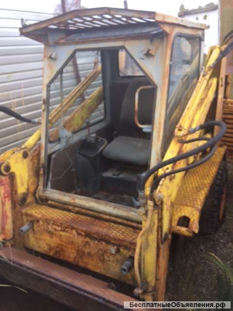 Погрузчик универсальный типа «Барс»