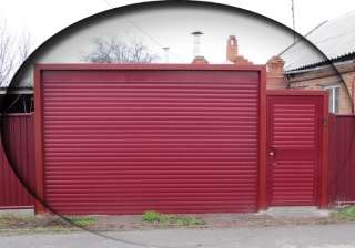 Рулонные ворота для гаража и въезда во двор