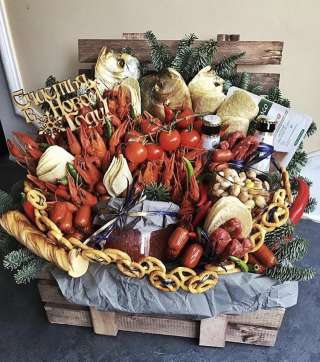 Фруктовые букеты Тюмень, съедобные букеты, клубничный букет
