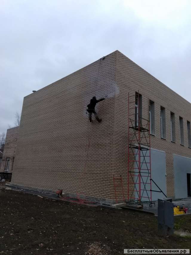 Высотные работы. Альпинисты, окраска фасада, монтаж, мойка балконов, лоджий, окон