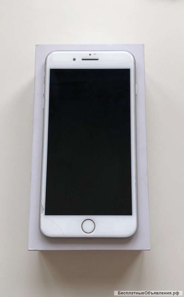 Телефон Apple iPhone 8 Plus 64 gb
