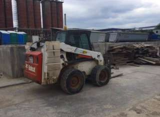 Минипогрузчик BOBCAT