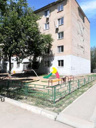 Комната в общежитии семейного типа