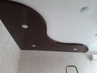 Натяжные потолки и пластиковые окна