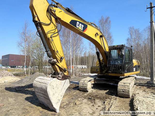 Гусеничный экскаватор CAT 320, 2011 г, 7800 м/ч