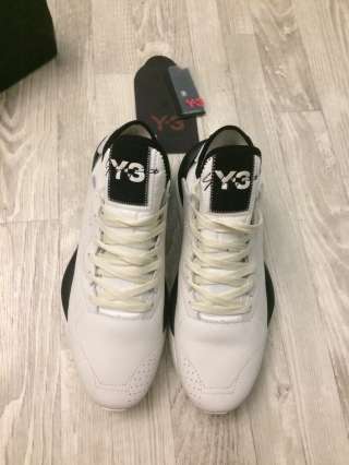 Новые кроссовки Adidas Y-3