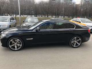 А/м BMW 750i 4.4 AT 2009 года г. Москва