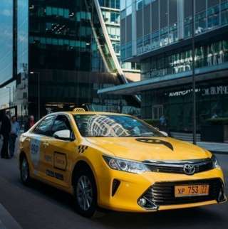 Водитель такси