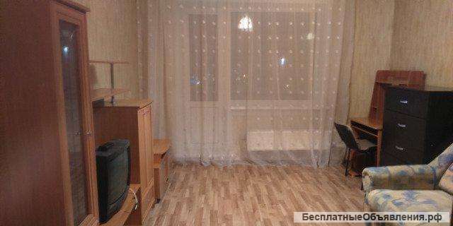 Сдам 1-ком. квартиру, 10/10, Новосибирск, Спортивная улица, 3/1