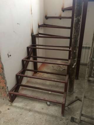 Лестницы металлические арт 29