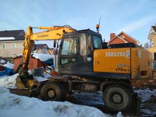 Водитель на колесный экскаватор Hyundai R170W