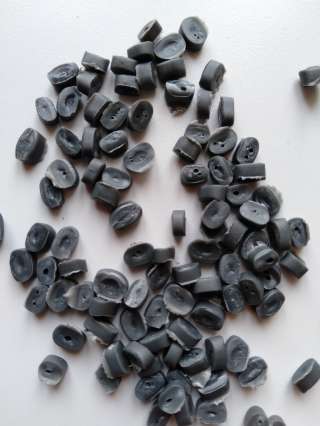 Вторичная гранула полиэтилена ПНД литьё экструзия