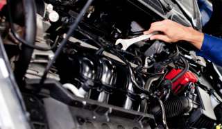 Требуется автослесарь