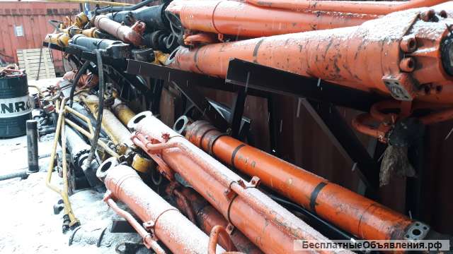 Гидроцилиндры Doosan Hitachi JCB Komatsu Гидроцилиндр ковша рукояти