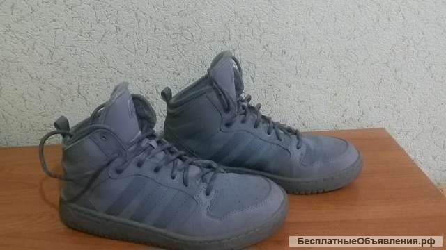 Кроссовки Адидас
