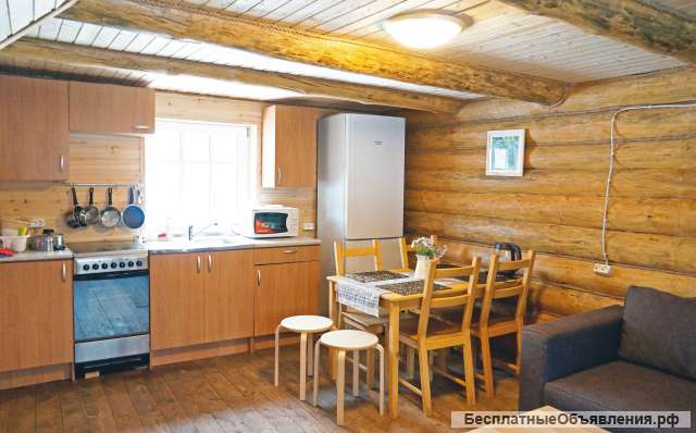 Двухэтажный домик с баней в экологически чистом месте