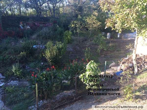 Земельный участок в п. Бетта- Геленджик.