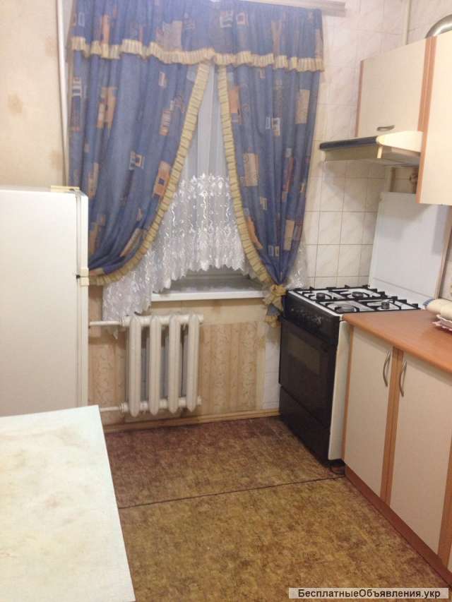 Сдам 1-ком на.Щорса