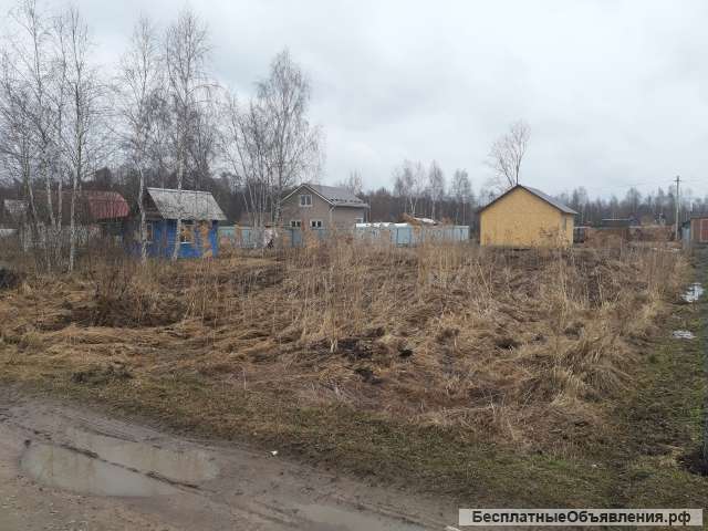 Земельный участок