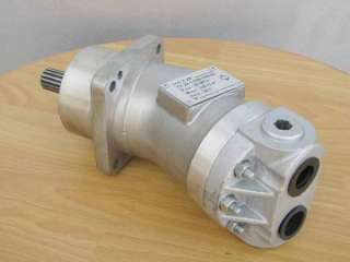 Гидромотор 310.2.28 вал шлицовый насос