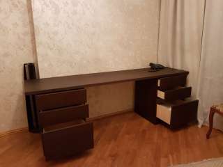 Стол Каллигарис фирма