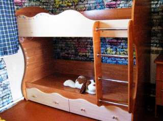 Детскую двухэтажную кровать