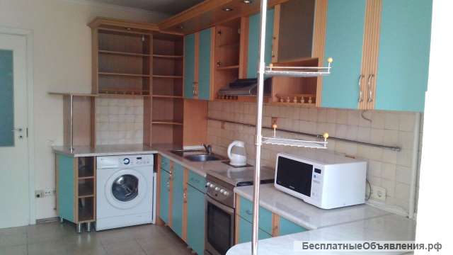 Сдам 3-комн. квартиру в центре Симферополя