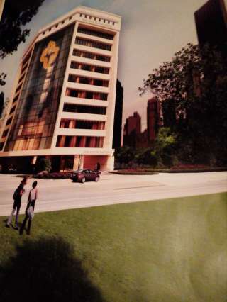 Врачи и медсестры