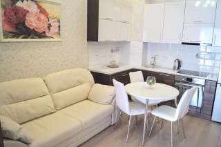 Море и пляж под окнами дома. Лучшие пляжи в шаговой доступности. Квартира с отличным дизайн-ремонтом