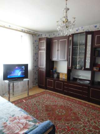 Сдам длительно 2 комн. квартиру на Летчиках, ул.Кесаева