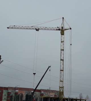 Башенный кран КБ-403