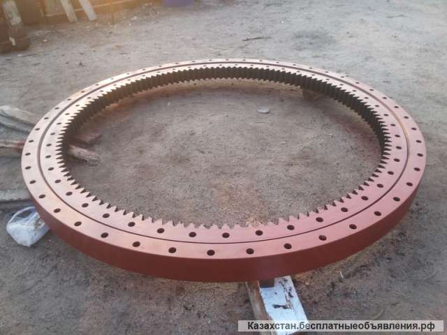 Опорно-поворотное устройство (ОПУ ) кранов