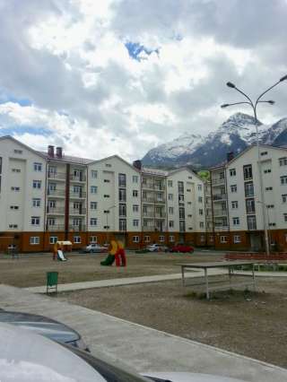 3х квартиру в Сочи