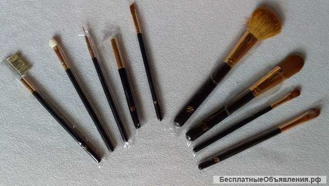 Профессиональный набор кисточек для макияжа новый