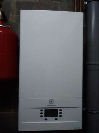 Новый газовый котел Electrolux Basic CW XD (1,3 - 4,6 Вт)