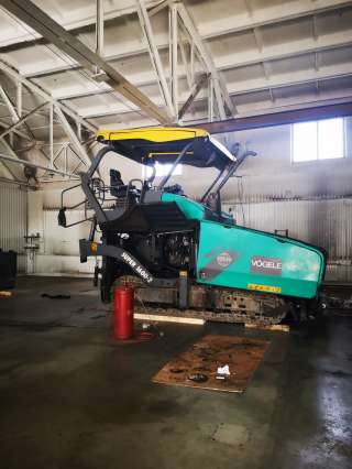 Оказываем услуги по ремонту (восстановлению) асфальтоукладчиков Vogele, Dynapac, Volvo и Bomag