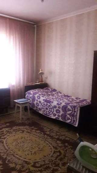 Дом стоит по ул. Чокморова