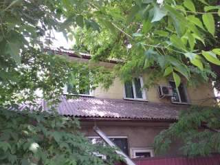 Сдаю дом посуточно Команты: ночь от 600-700-800 сомов сутки 900-1000 сомов -летняя время от 50