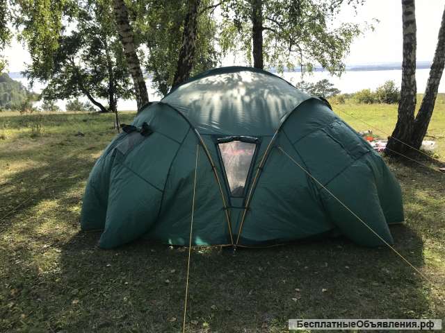 4 - местную палатку (2 комнаты)