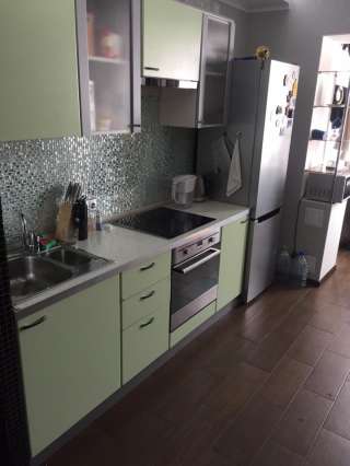 Квартиру. Собственник.