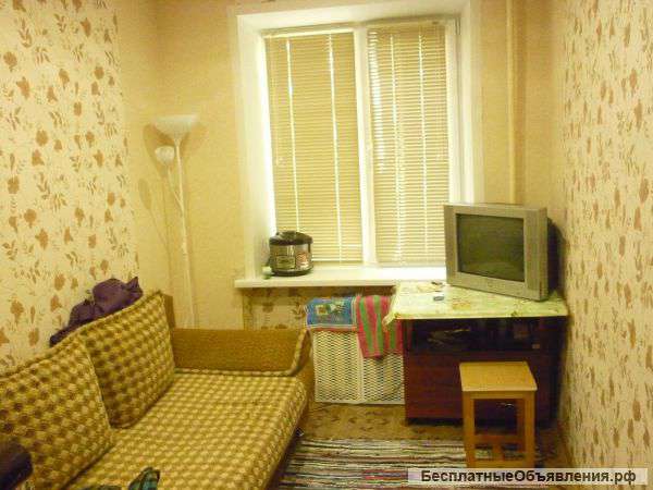 Комната в коммуналке на Октябрьской 15