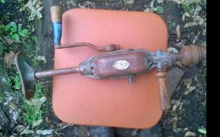 Ручная дрель с упором СССР