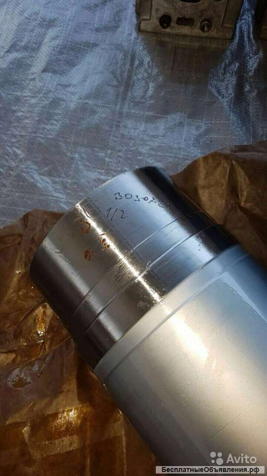 Гильза чугунная 303-07-26